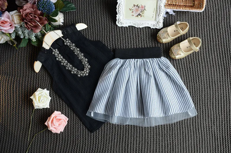 Летний комплект для девочек платье без рукавов из 2 предметов однотонный