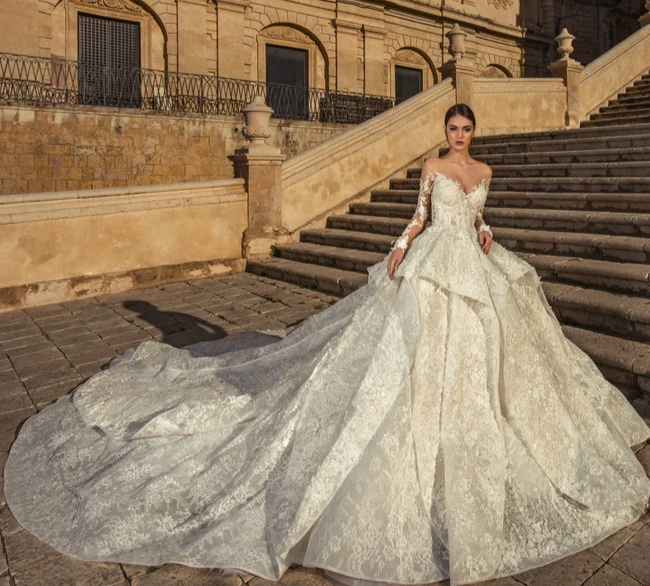 

Vestido de noiva princesa 2020 кружевное длинное свадебное платье трапециевидной формы с коротким рукавом и шлейфом для невесты