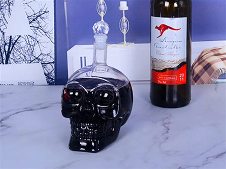 Прозрачные бутылки для коктейлей, пива, вина, бокалы для шампанского, фруктового сока, хрустальные кружки с черепом, вечерние стаканы для напитков