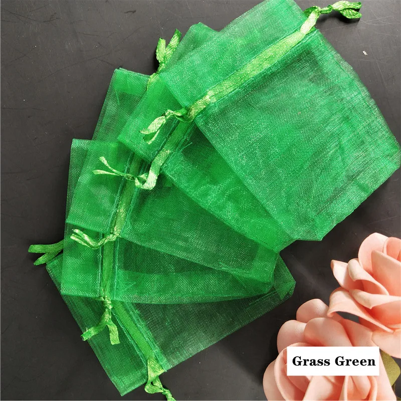green 50 шт./лот подарочные сумки из органзы 7x9 см 9x12 см атласная сумочка из органзы с завязкой для свадебной вечеринки Подарочная сумка Ювелирные изделия сумки для часов 5Z - Цвет: green