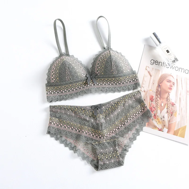 Кружевной треугольный бюстгальтер для девочек с глубоким V образным вырезом