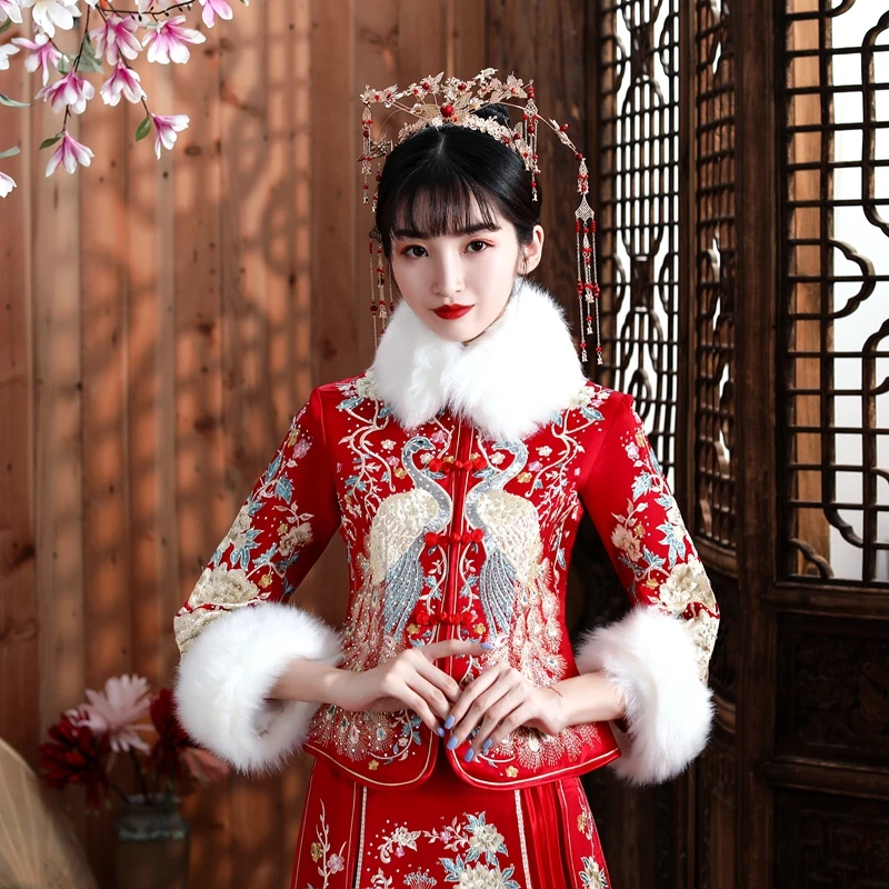 

Faux Fur Bridal Collar and Sleeve Cuff Ivory Bridal Accessories Warm Sleeve Circle High Collar for Women