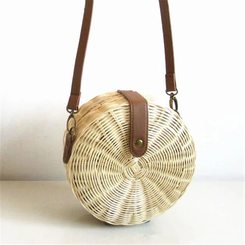 

New Handmade Woven Rattan Bag Knitting Straw Women Bags Beach Circle Handbags Summer Sling Shoulder Bags Clutch Travel
