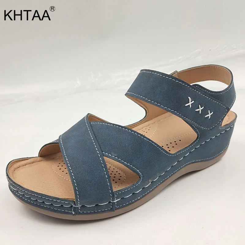 Для женщин летние Босоножки на танкетке женские Пряжка щиколотке туфли плоской