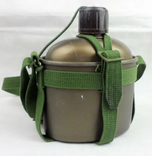 Tomwang201. Избыточная бутылка для воды из вьетнамской войны китайская столовая