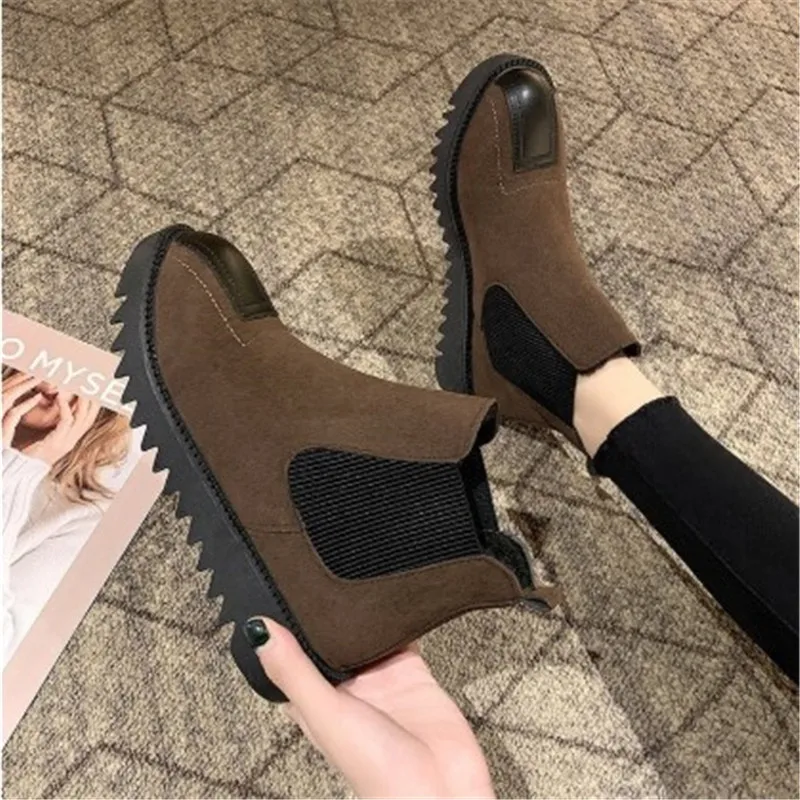 

Cozy Chelsea Botas Mujer Suede 2021 Winter New Flats Ankle Motorcycle Botas Women Walking Warm Snow Fashion Platform Zapatos