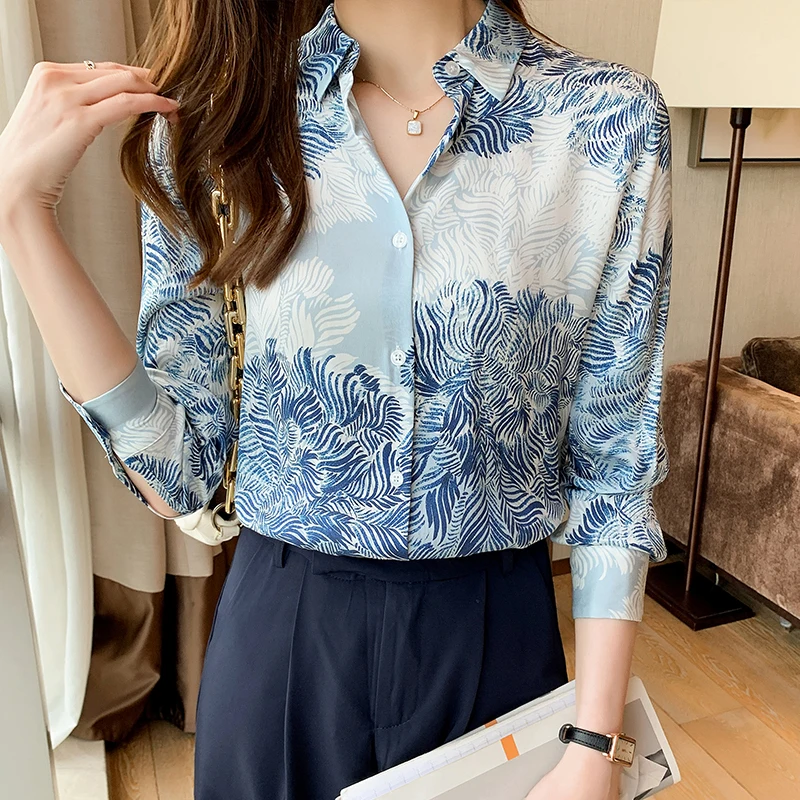 

Long sleeve women shirt turn down collar buttons foral print office ladies work fashion blouse elegant autumn female top 2021