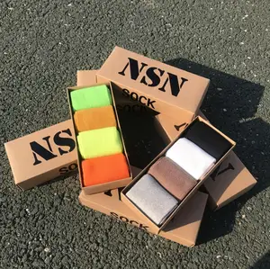 Новые цветные женские хлопковые свободные носки в стиле Харадзюку в стиле ретро зимние в Корейском стиле синие желтые розовые дизайнерские рождественские милые носки 4 парыкорсаж