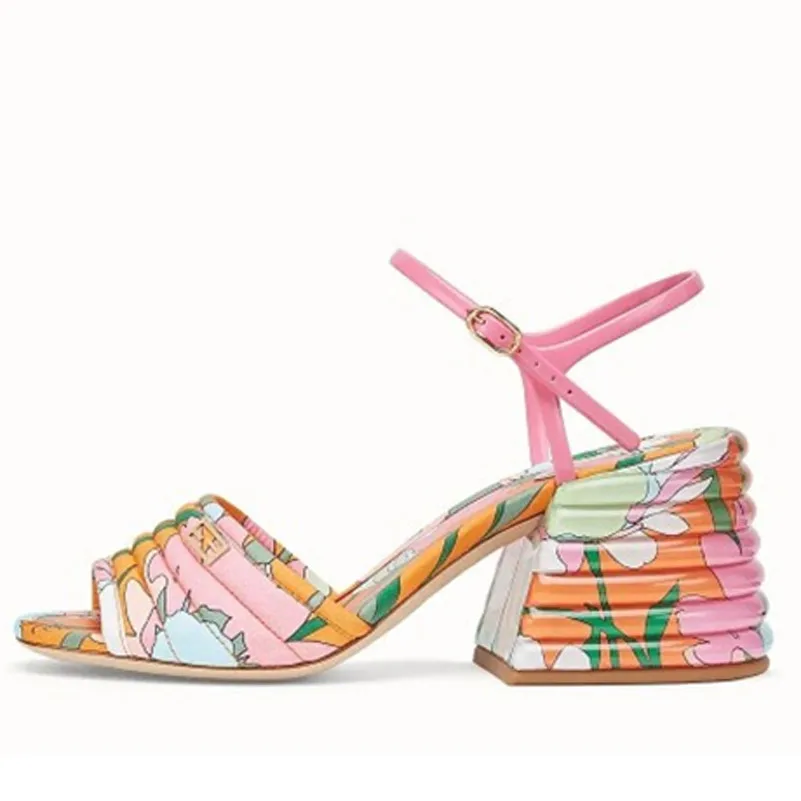 Сандалии женские из натуральной кожи на толстом высоком каблуке с открытым