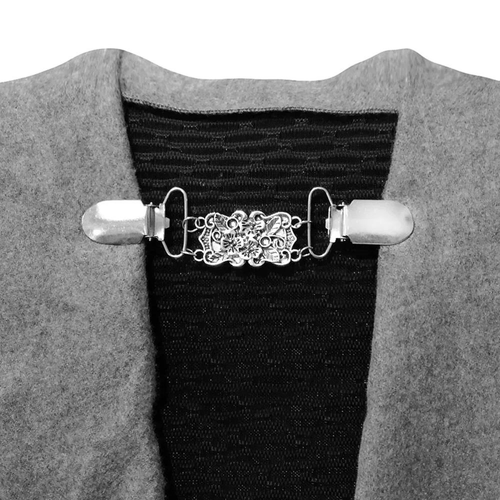 

5 Pcs/Set Alloy Diamond Clothing Clips Sweater Cardigan Buckles Collar Clips Sweaters Connection Brooches
