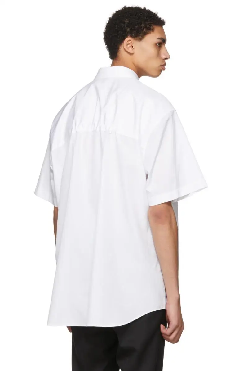 

Silhouette five-point sleeve short-sleeved shirt niche original designer
