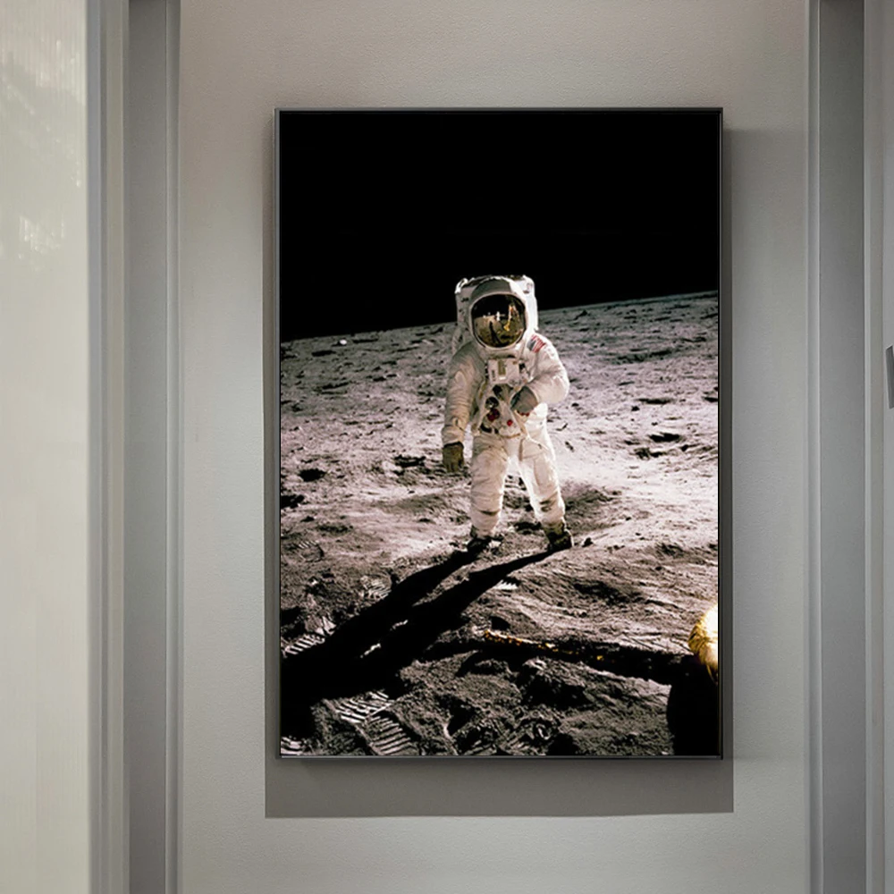 Пространства плакат с изображением космонавта и принты Фэнтези земля Луна
