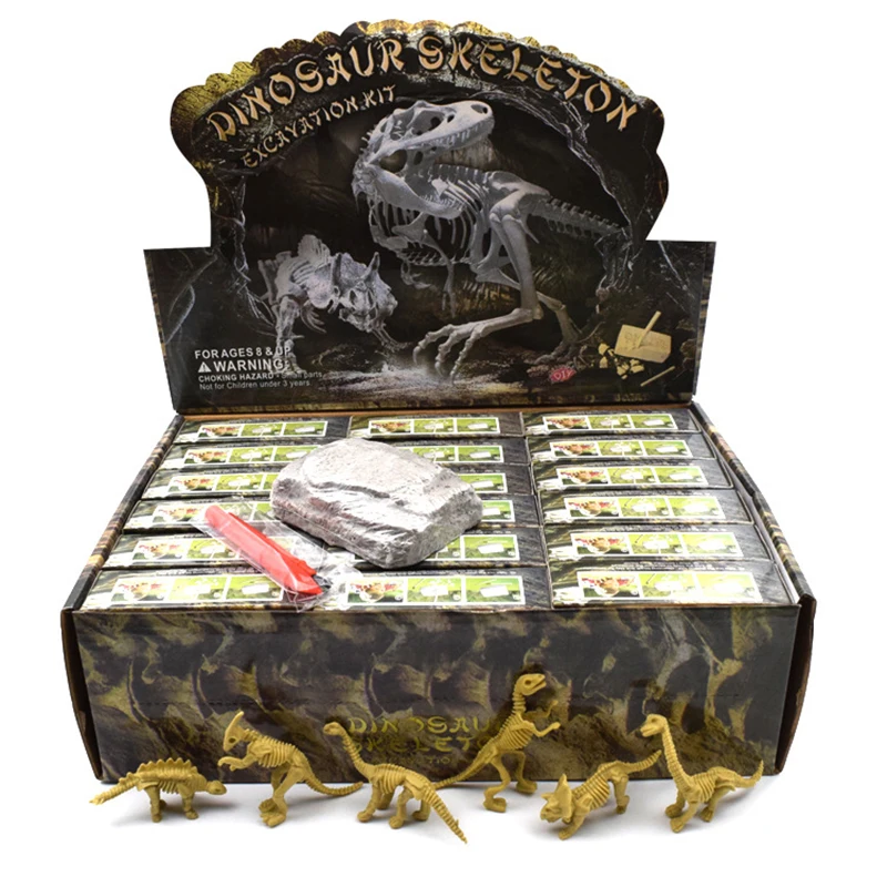 Маленький игрушечный экскаватор с изображением динозавра из окаменелости