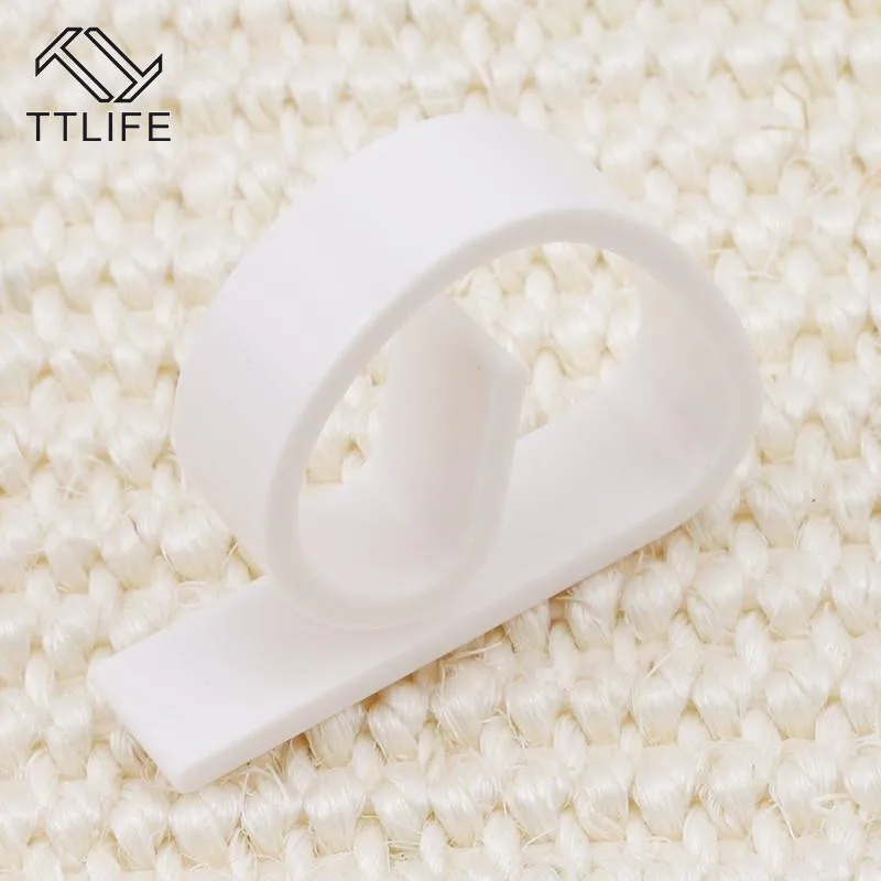 Пластиковые скатерти для стола полезные зажимы вечерние пикника свадьбы