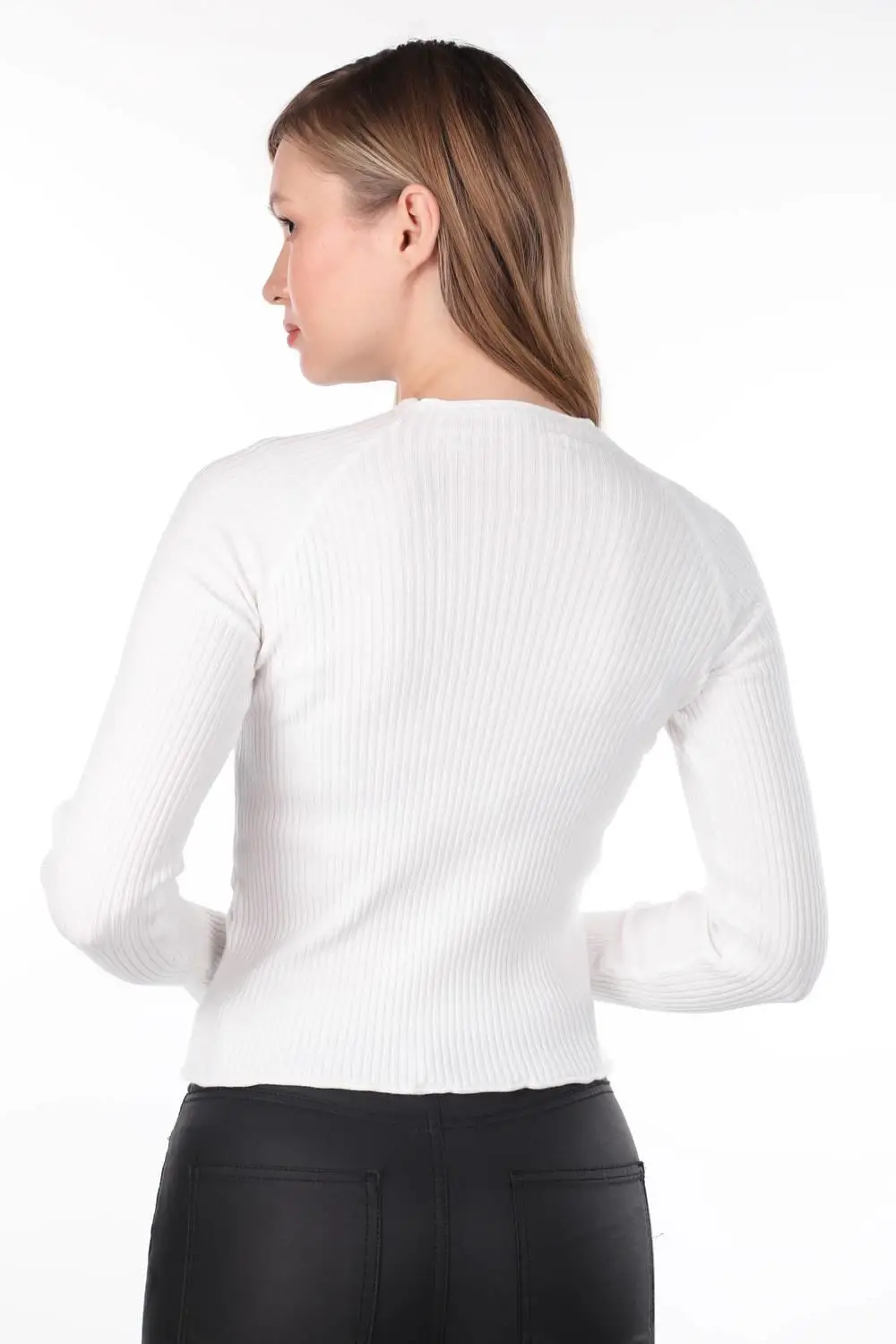 

Markapia Beyaz Fitili Bluz