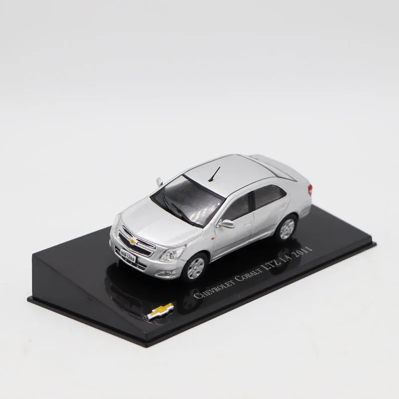 IXO 1/43 Chevrolet Cobalt LTZ 1 4 2011 модель автомобиля из сплава статический автомобиль