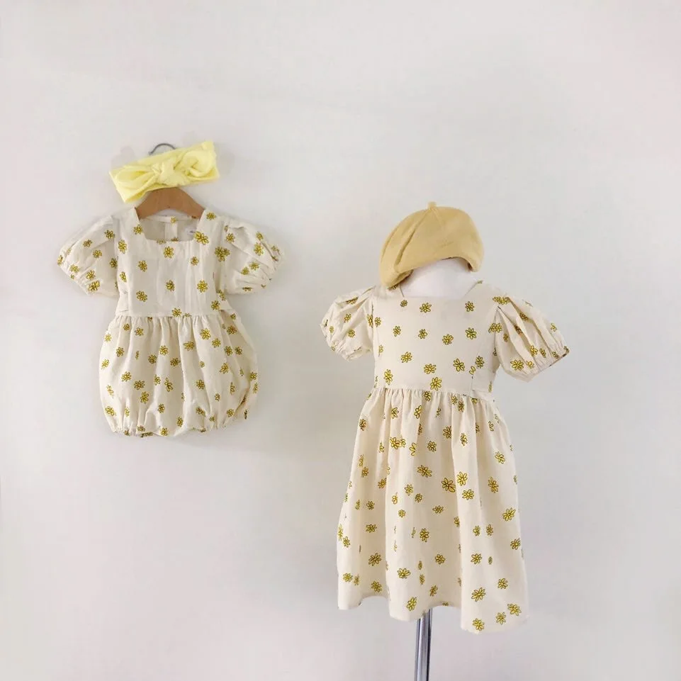 baby bodysuit brother and sister clothes little daisy Korean stule |