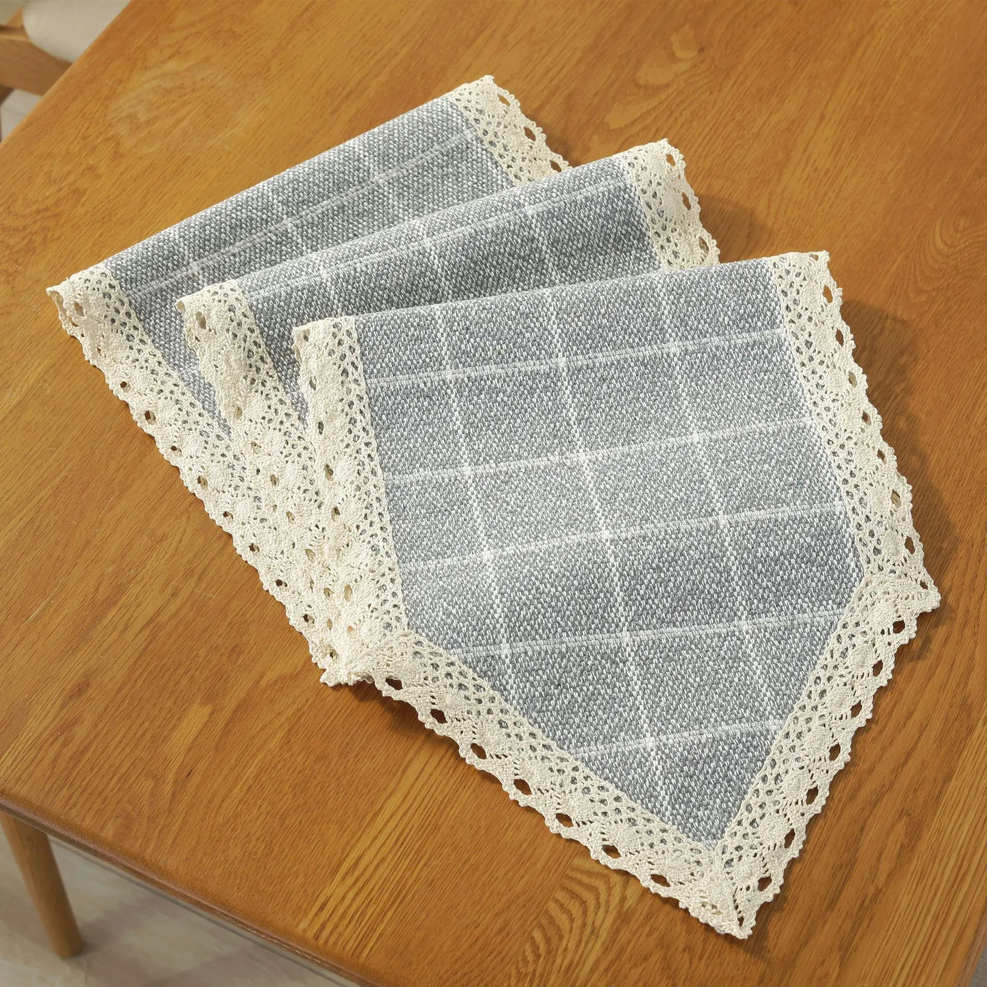 

Classical Checkered Lace Table Runner Home Coffee Table Flag Shoe Cabinet Cabinet Flag Table Cotton and Linen Table Runner