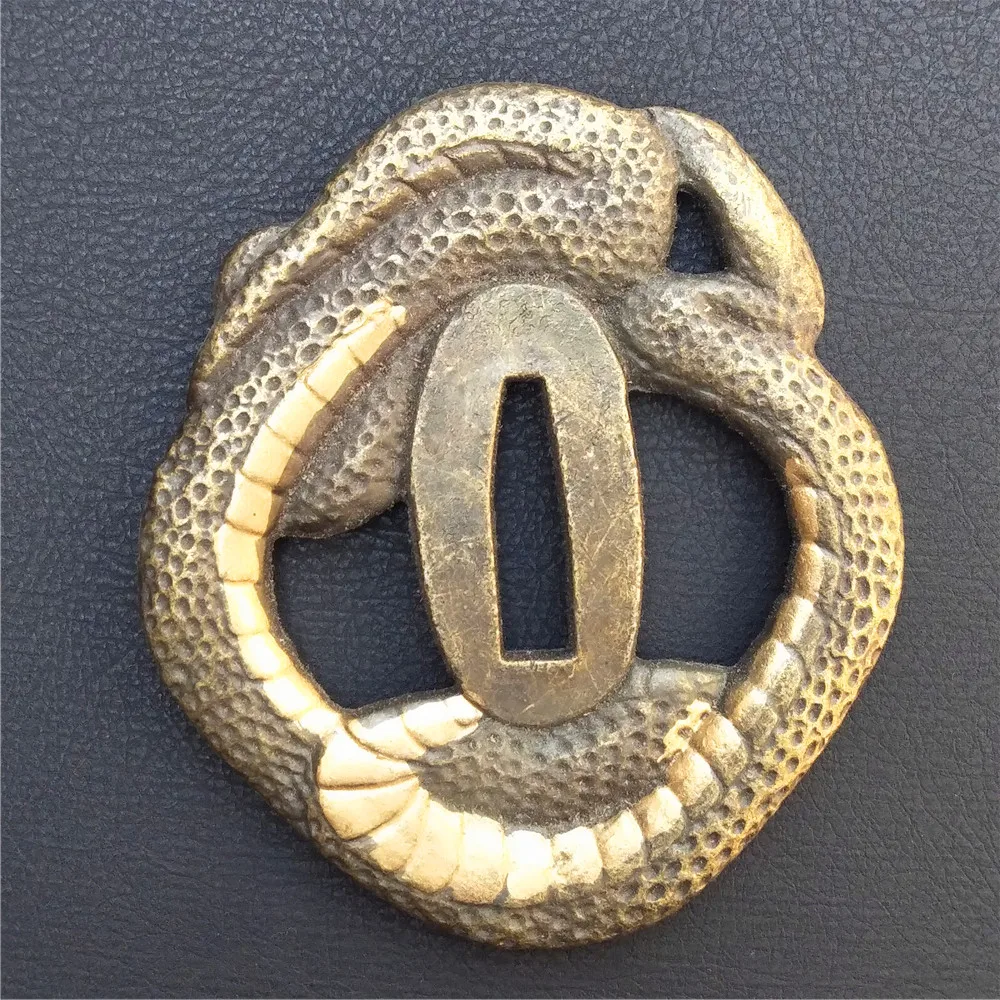 Набор змеиной тематики искусственный японский самурайский меч Цуба для катания