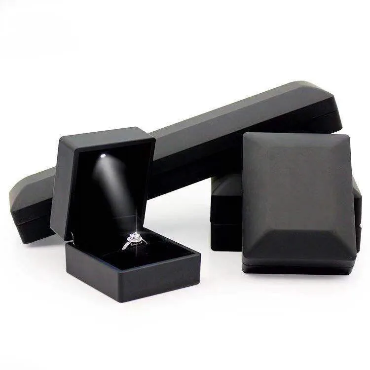 Шкатулка для ювелирных изделий со светодиодсветильник кой|Упаковка и стойки