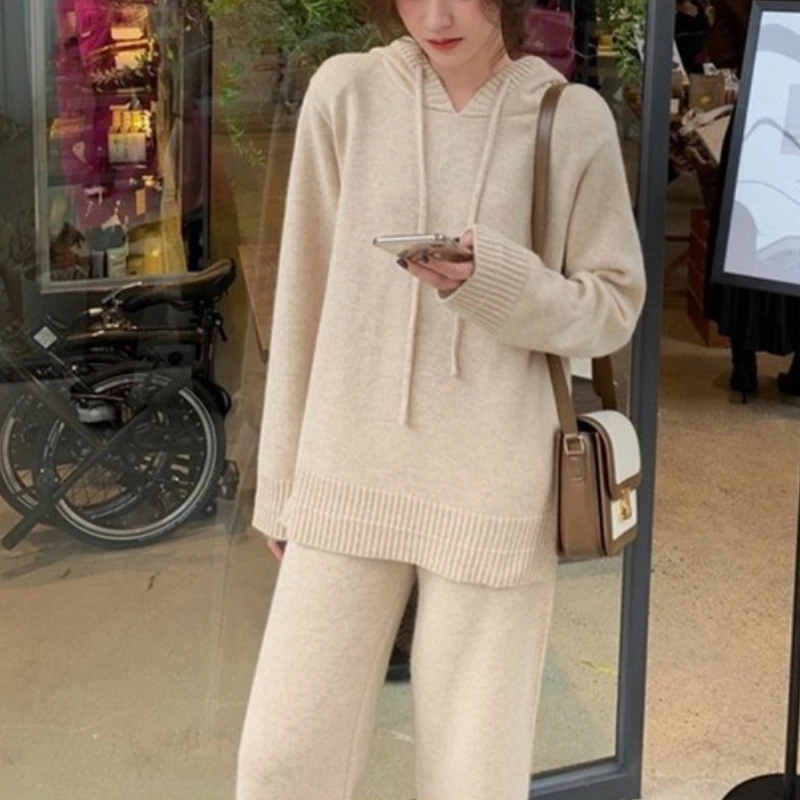 

Женский трикотажный спортивный костюм, Повседневный свитер с капюшоном и брюки с широкими штанинами в Корейском стиле, комплект из 2 предме...