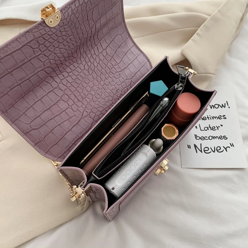 

2020 new female bag stone pattern shoulder bag lady bag chain bag messenger bag fashion mobile phone bag small square bag