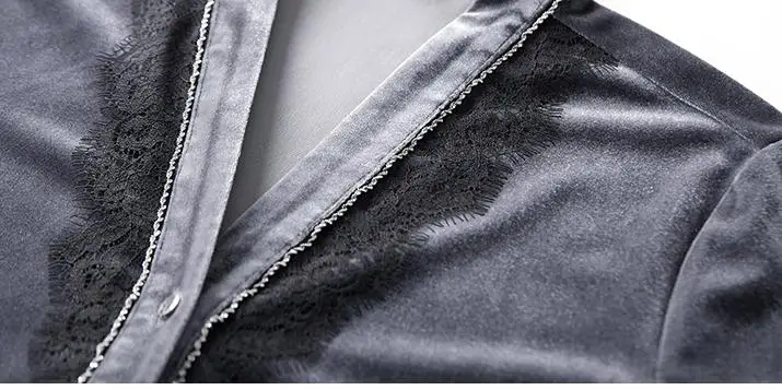 Блузка женская с V-образным вырезом кружевная длинным рукавом из серого велюра на