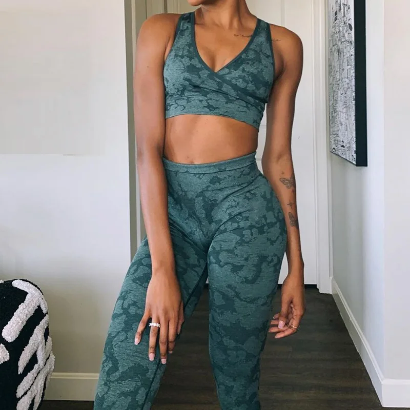 

1 шт., бесшовный комплект для йоги, Женская Спортивная одежда для тренировок, одежда для спортзала, костюмы для фитнеса, брюки + шорты + спорти...