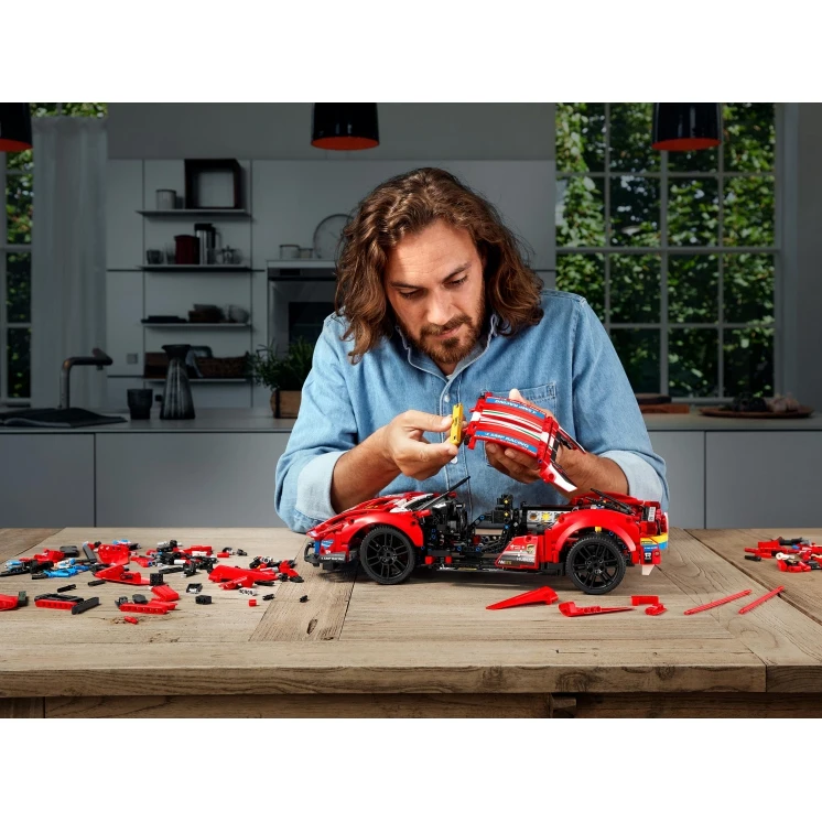 Конструктор Lego Technic Ferrari 488 GTE AF Corse №51 42125 | Игрушки и хобби