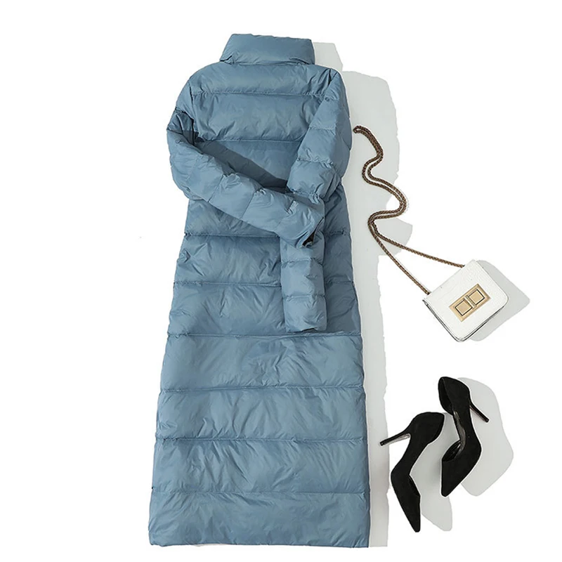 Пуховик женский зимний на белом утином пуху средней длины с воротником-стойкой