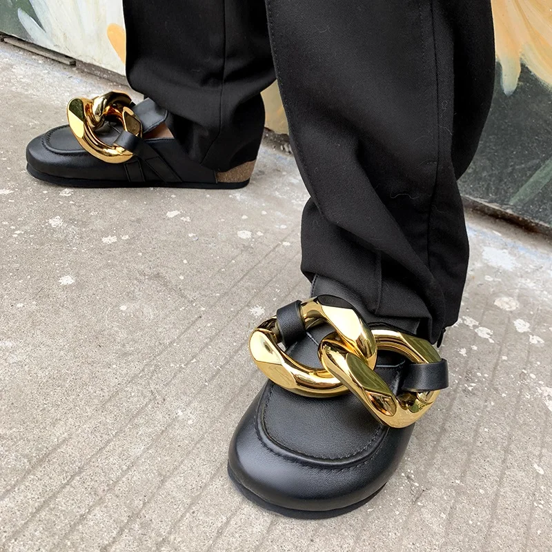 

2021 spring autumn casual home shoes cow leather office lady shoes new fashion big chains single party shoes woman pumps mules