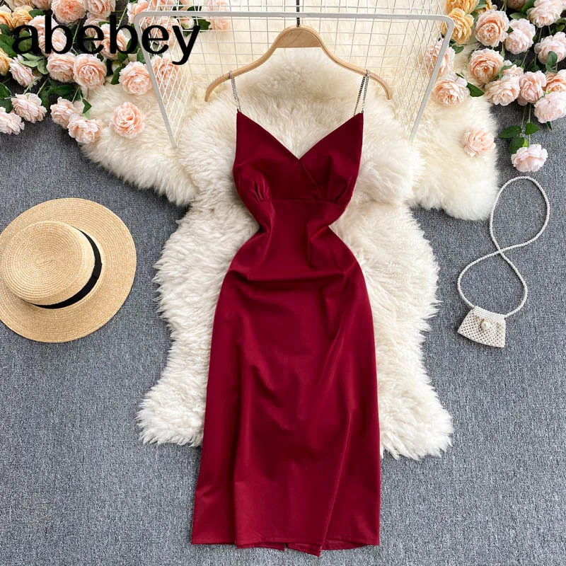 

Платье женское атласное средней длины на бретельках, пикантное длинное платье без рукавов, с V-образным вырезом, открытой спиной, во француз...