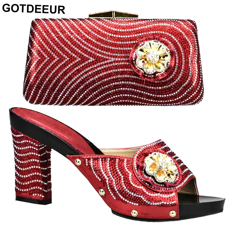 

Latest Red Color Women Shoes and Bag Set In Italy Shoe and Bag Set African Sets 2017 African Italian Shoe and Bag Set with Stone