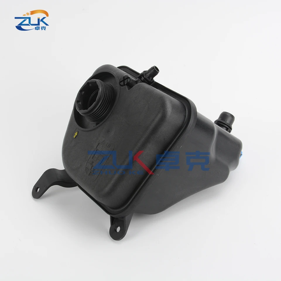 Расширительный бак для охлаждающей жидкости ZUK BMW E88 E82 135 E90 E91 E92 E93 LCI 335 X1 E84