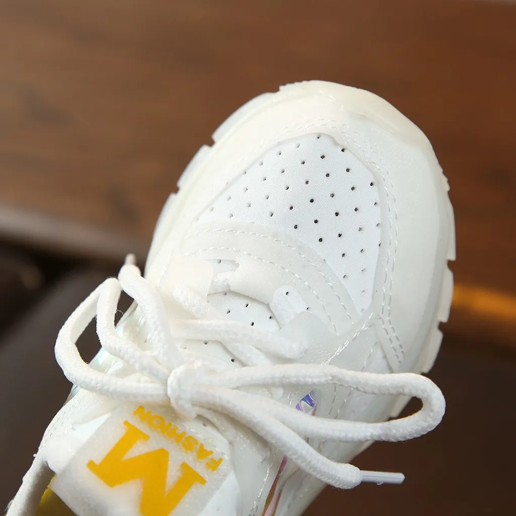 Детские кроссовки с подсветкой спортивная обувь для бега мальчиков и девочек