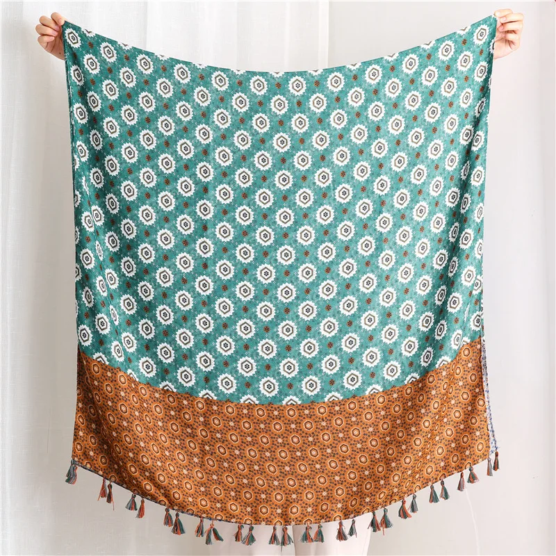 

2021 Autumn And Winter Quality Hijab Scarf New Fashion Print Blanket Scarf Lady Beach Cotton Shawl Women's Cotton Material Scarf