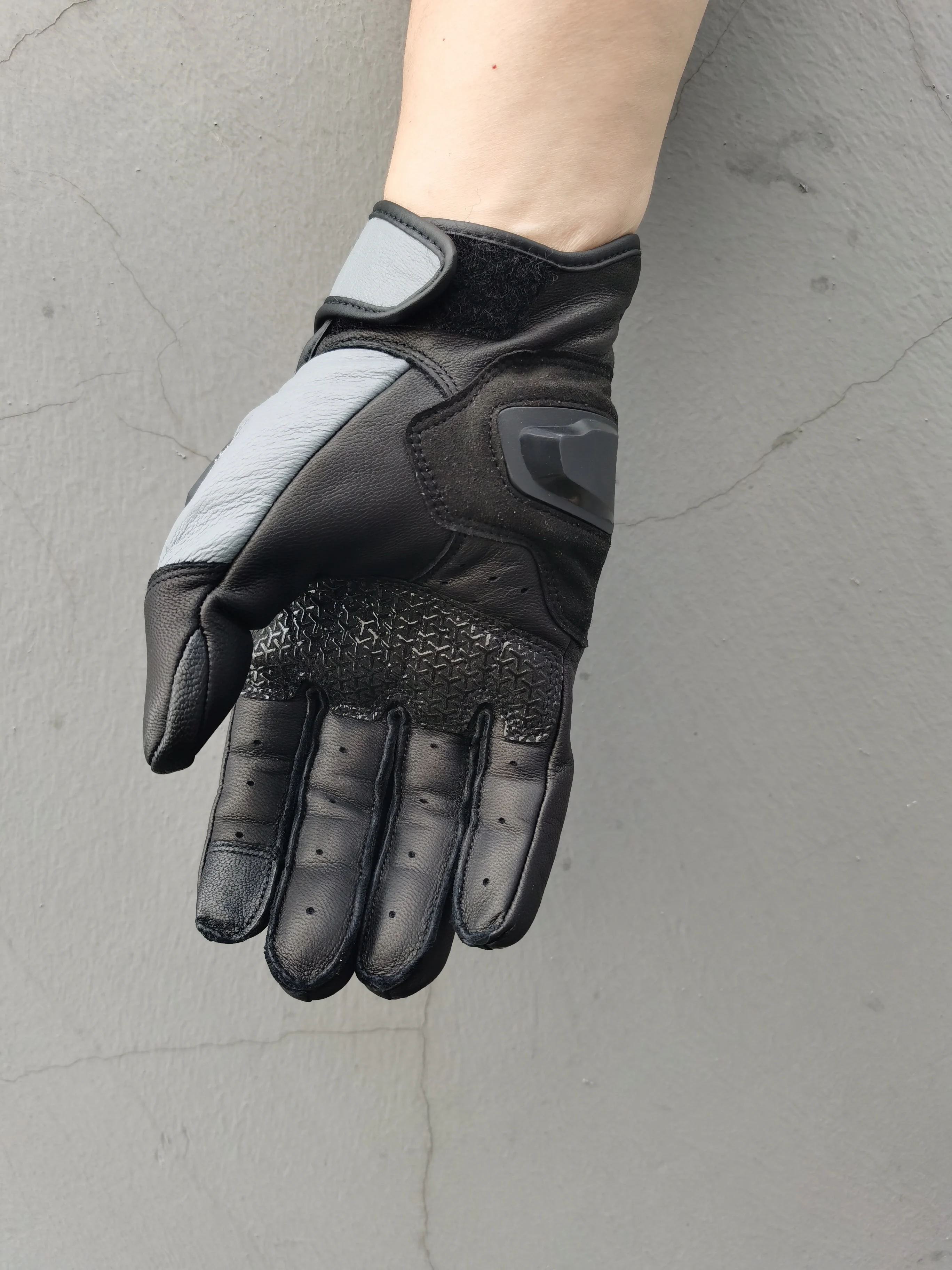

LYSCHY Four Season Motorcycle Gloves Motocross Cowhide Leather Moto Glove Top Motorbike Adventure Touring Glove Off Road Gloves
