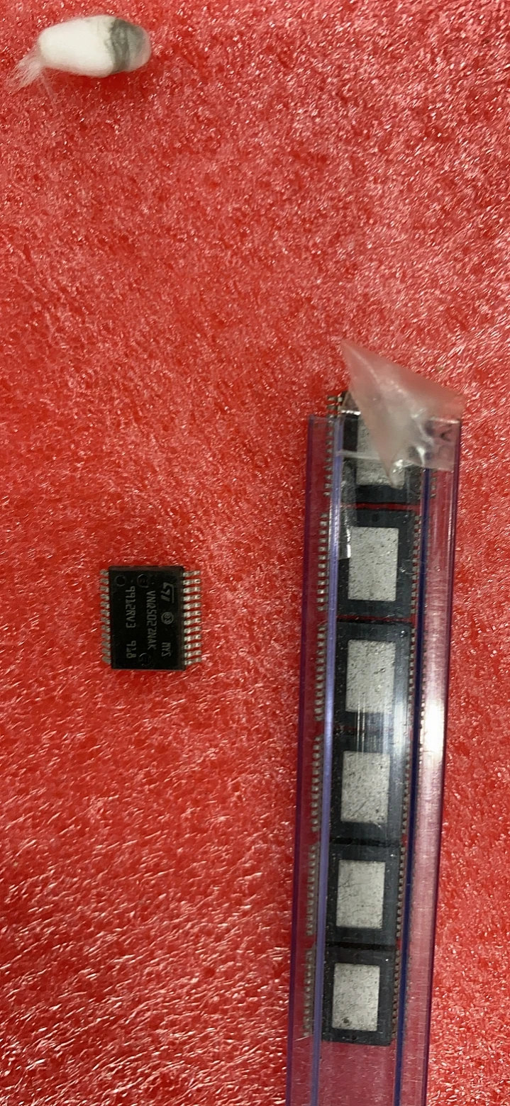

VNQ5027NAK SMD chip SSOP24 5027NAK car chip 5PCS -1lot