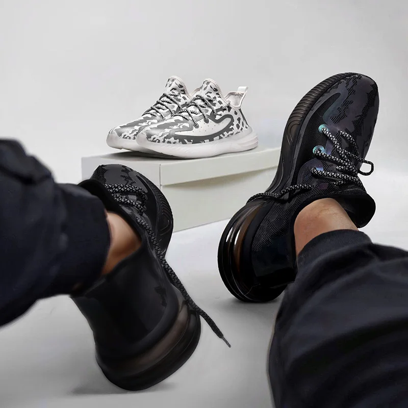 

Men's Non Slip Gym Mesh Flying light Sneakers Lightweight Breathable Athletic Running Walking Tennis Shoes