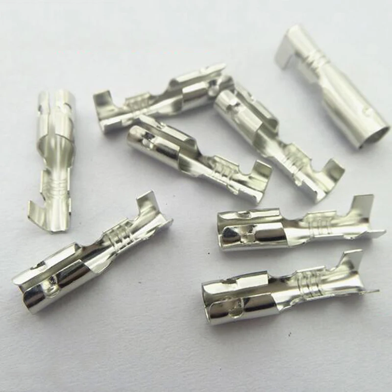 50 шт. пуля Клемма одежда на весну для детей 4 мм терминала разъем Гнездовой клеммы