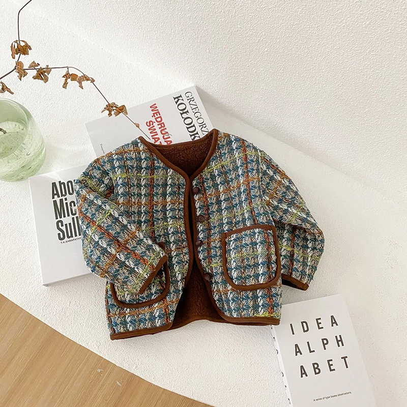 

Girls Fashion Clothes Girl Winter New Korean Woven Retro Lamb Wool Plus Fleece Jacket 3-8 Years Kids Striped All-match Clothing