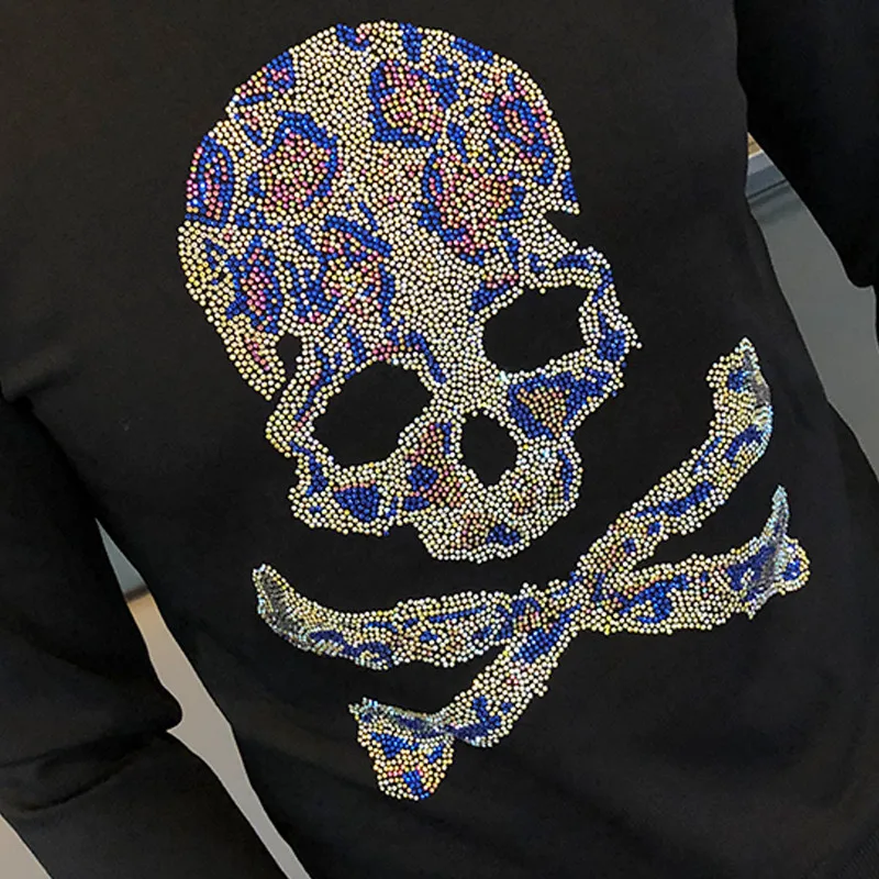 

Hoodies & Sweatshirts
