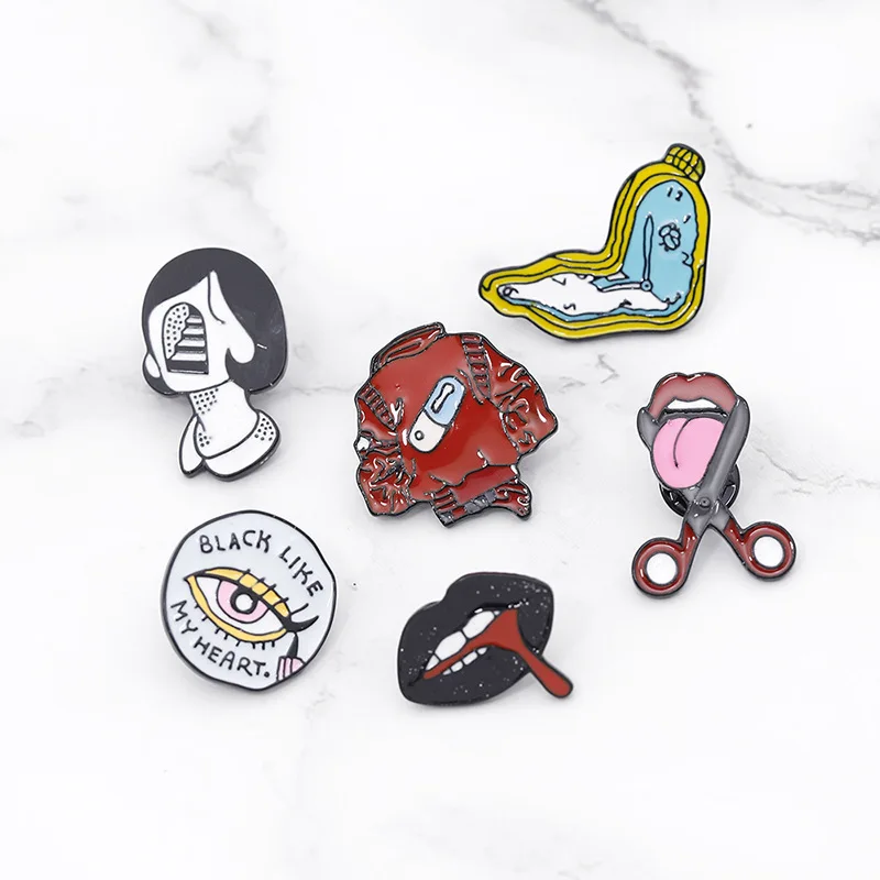 

Halloween Black Pill Eyeliner Tongue Lips Brooches Enamel Pin Twisted Clock Denim Lapel Pin Bag Punk Cool Funny Jewelry Gift