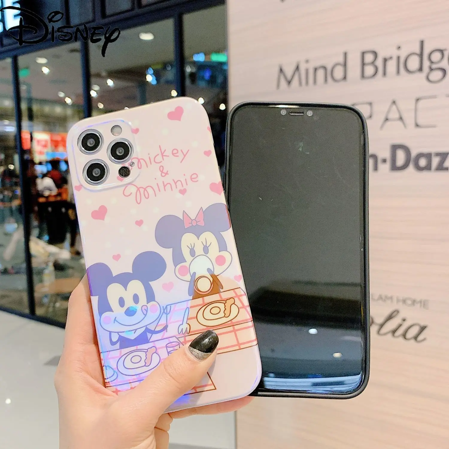 

Disney cute Donald Duck Minnie Blu-ray mobile phone case with stand for iPhone12pro /11 /7/8plus/ xs/xsmax/se/xr/12mini/