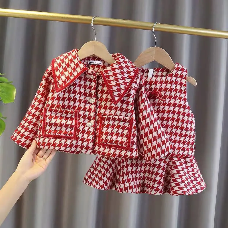 

2021; -; ; , 2 , , +