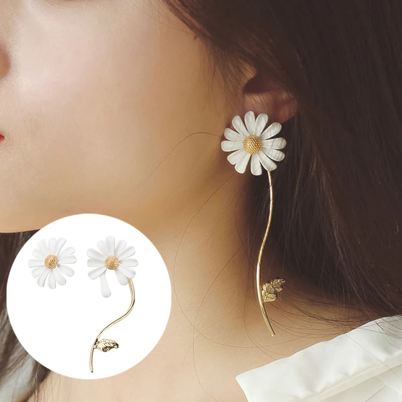 

Fashion Ear Studs Women Gorgeous Simplicity Elegant French Idyllic Small Asymmetric Daisy Flower Earrings Nice Luster Lasting
