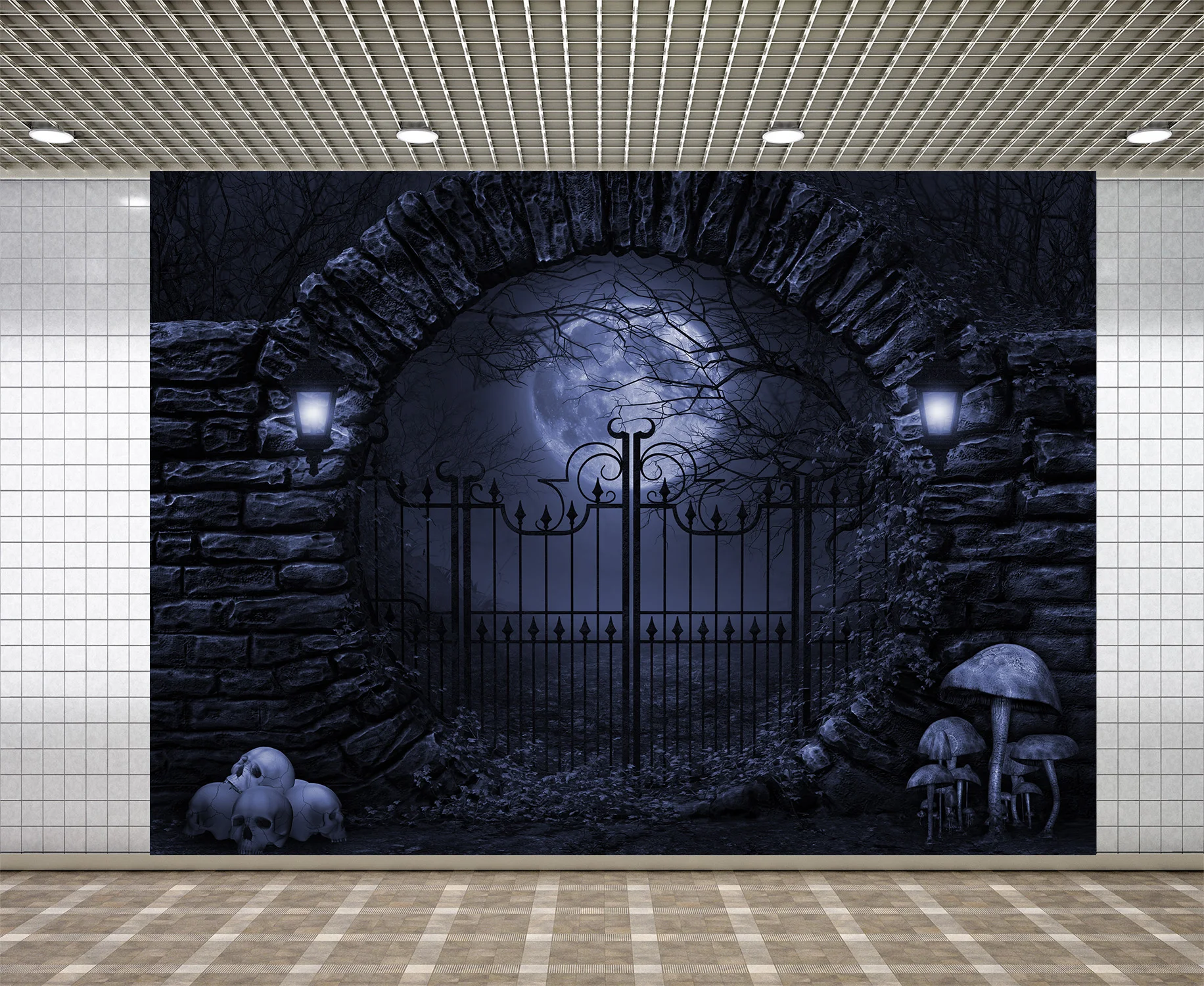 

Lyavshi Хэллоуин для фотосъемки с изображением старой камень арочная дверь задний фон с изображением железных ворот Луна ветви дерева ребенок ...