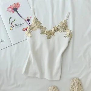 Женская трикотажная блузка без рукавов, с V-образным вырезом