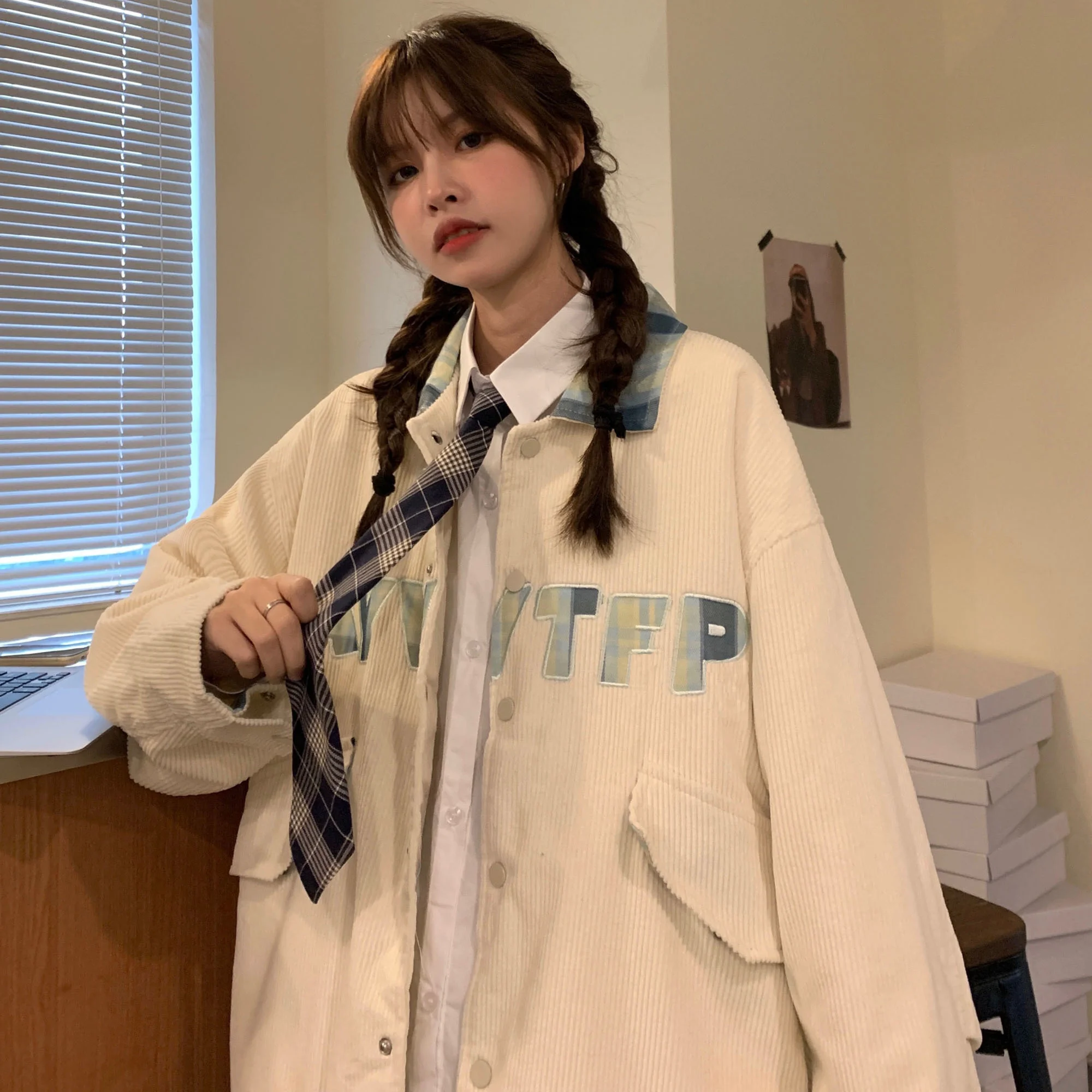 Куртка женская оверсайз Модный тонкий спортивный свободный пиджак в стиле