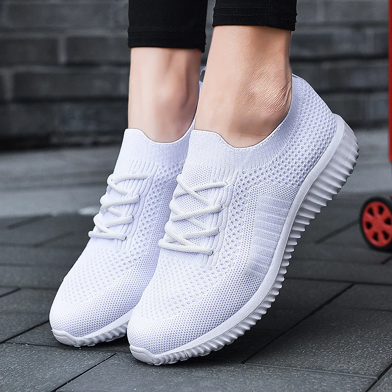 

Women Casual Shoes Fashion Breathable Walking Mesh Flat Shoes Woman White Sneakers Women 2020 Tenis Feminino Gym Shoes Sport